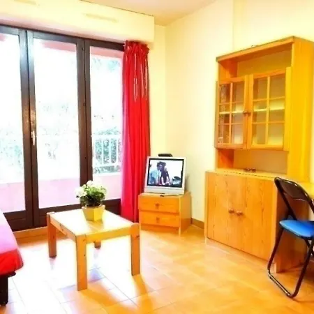 Les Pins Ensoleilles 1 Apartman *