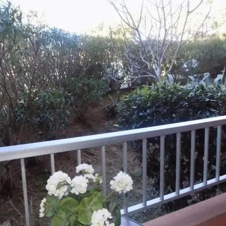 Les Pins Ensoleilles 1 Сент-Максим